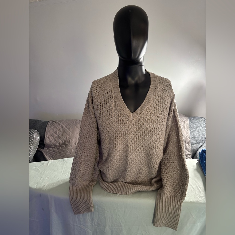 Women’s Beige V-Neck Sweater